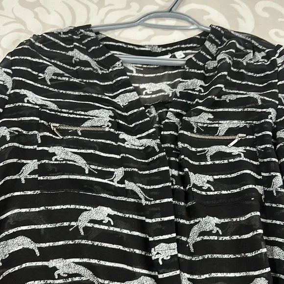 Top L - Picture 3 of 6